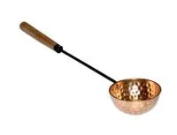 ковш из меди 0,2л длина 45см с деревянной ручкой банные штучки